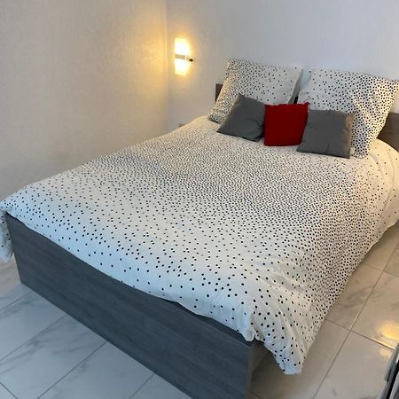 Agreable Studio A Proximite De Paris Et Henri Mondor 克雷泰伊 外观 照片